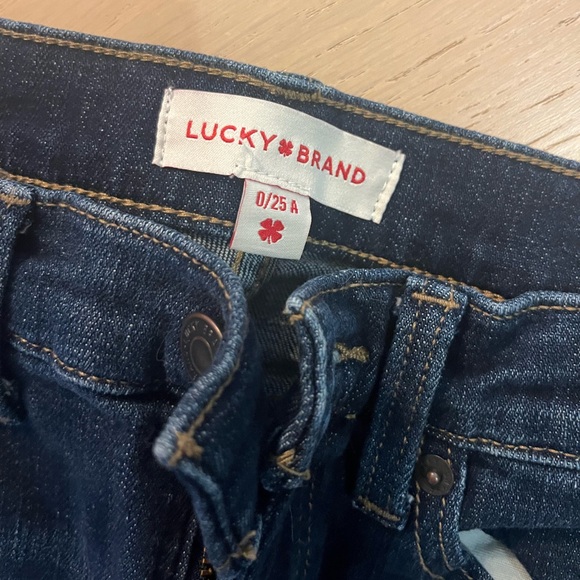 Lucky Brand Bootcut Jeans - Picture 3 of 7